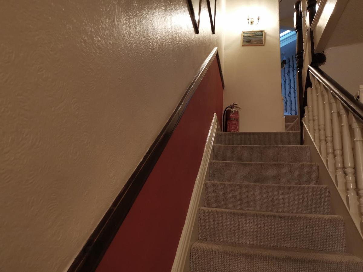 Brooklands Guest House Bowness-on-Windermere Buitenkant foto